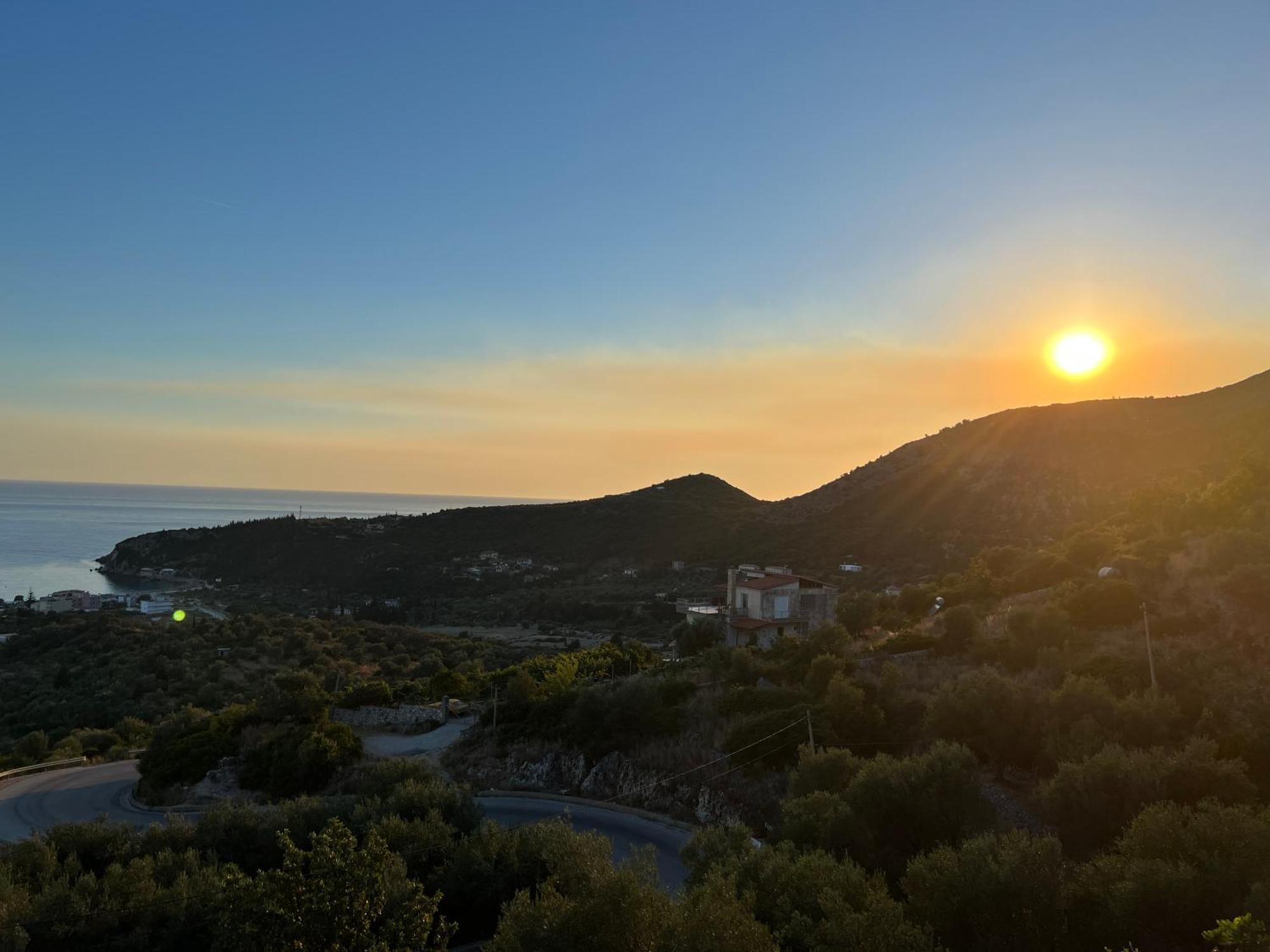 Aphrodite Garden Rooms&Apartment Himare Buitenkant foto